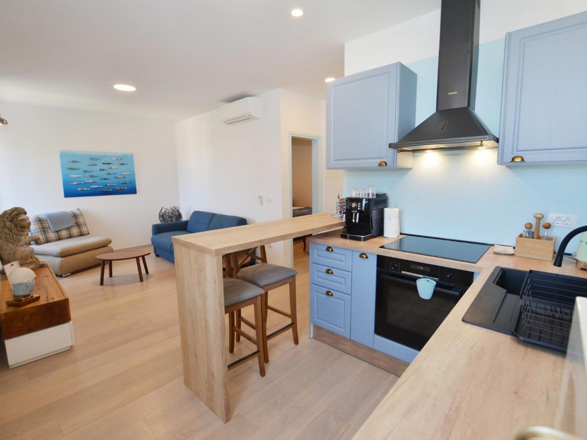 Sunny With Sea View - One Bedroom With Sea View Rovinj